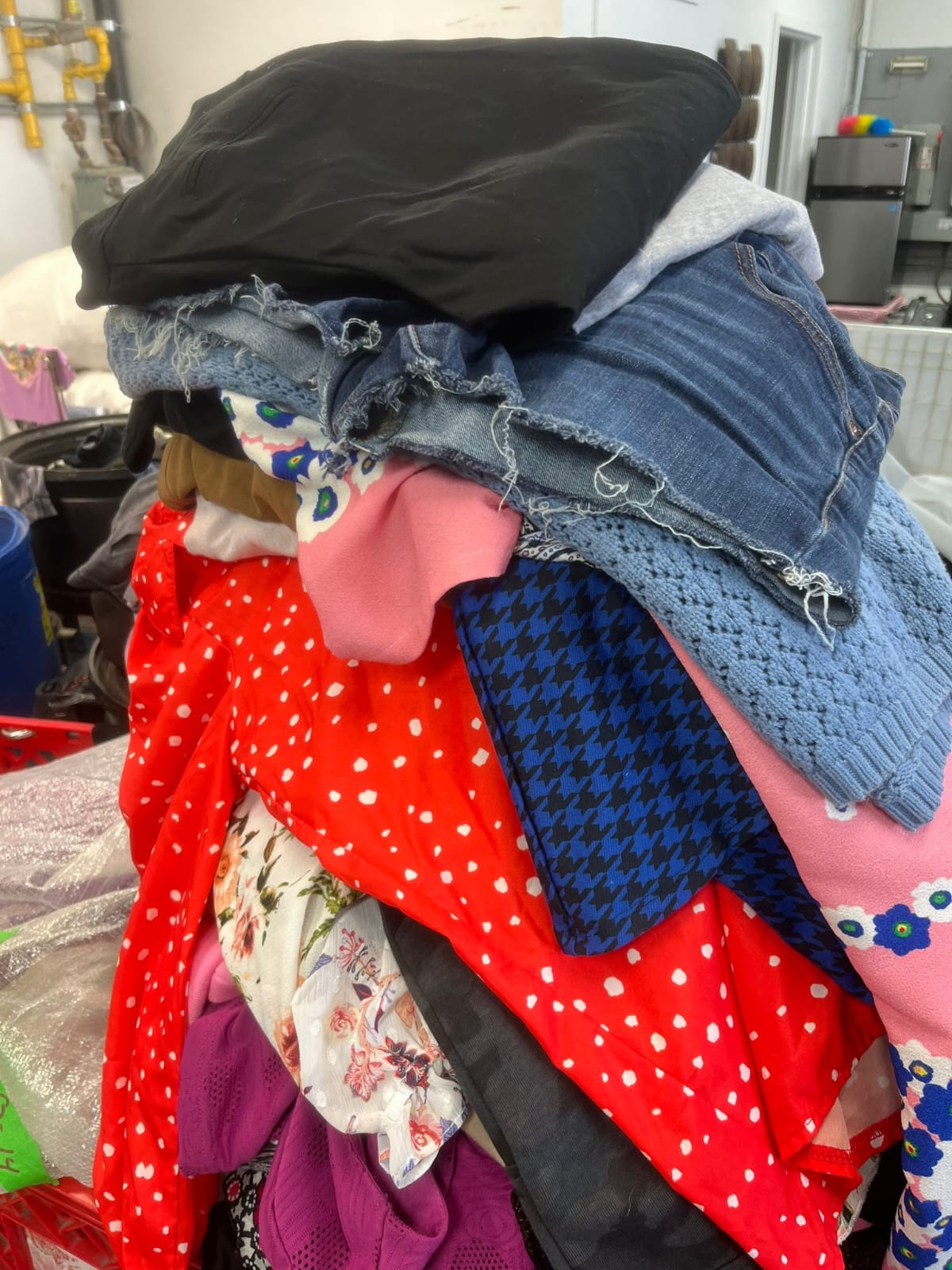 Textile sorting and recycling